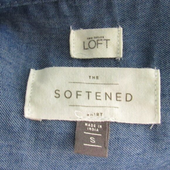 LOFT - The Softened Shirt - Blue Chambray Long Sleeve - Small - Picture 4 of 5